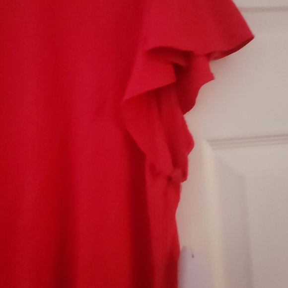 Women's  Ruffle Sleeve Top - Picture 3 of 4